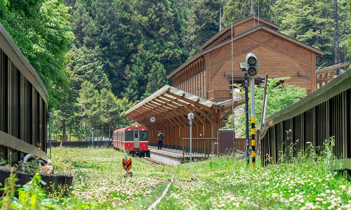 國旅省錢攻略｜Taiwan PASS雙省方案台鐵版5折或送1500元住宿券！不開車也能玩遍全台