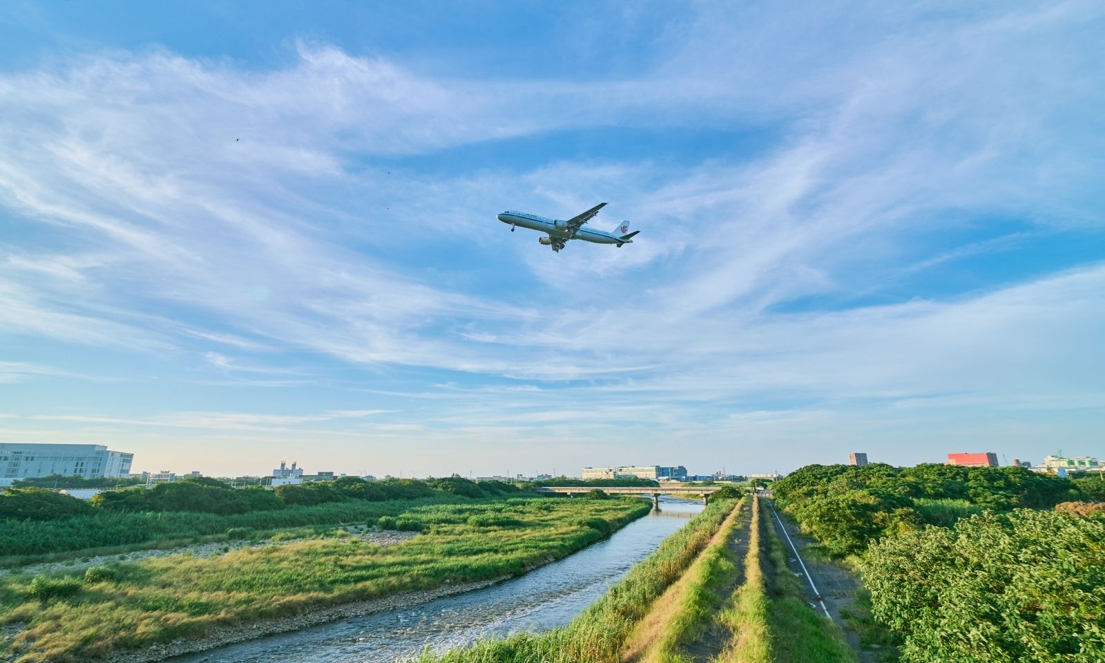 菓林x坑口小旅行｜飛機巷的空中奇景，在桃林鐵馬道找回運煤的歷史